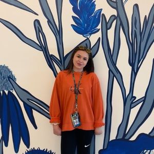 Meet your Posher, Olivia